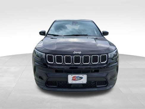 Used 2024 Jeep Compass Sport AWD/4WD image 8