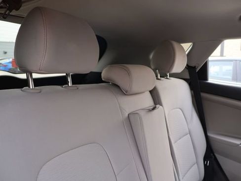 Used 2019 Hyundai Tucson Value AWD/4WD image 12