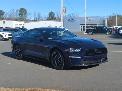 Used 2018 Ford Mustang GT image 15
