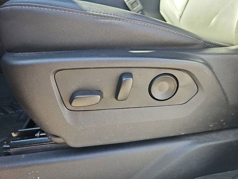 Used 2024 Chevrolet Silverado 1500 LT Trail Boss w/ LT Trail Boss Premium Package image 20