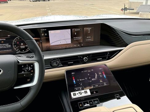 New 2026 INFINITI QX80 Pure w/ Cargo Package image 9