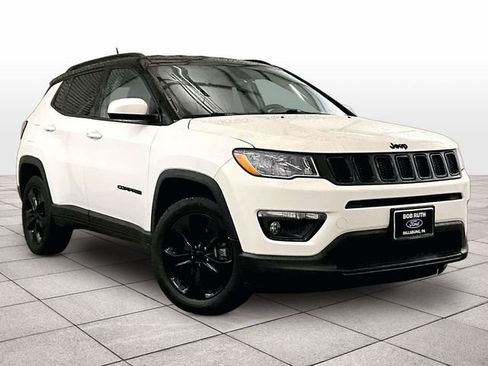Used 2021 Jeep Compass Latitude AWD/4WD image 2