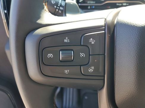 Used 2025 GMC Sierra 1500 AT4 w/ AT4 Premium Package image 12