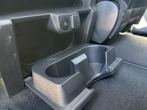 Used 2024 Ford F250 Lariat w/ Sport Appearance Package image 40