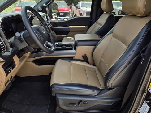 Certified 2025 Ford F350 Lariat w/ Lariat Ultimate Package AWD/4WD image 29