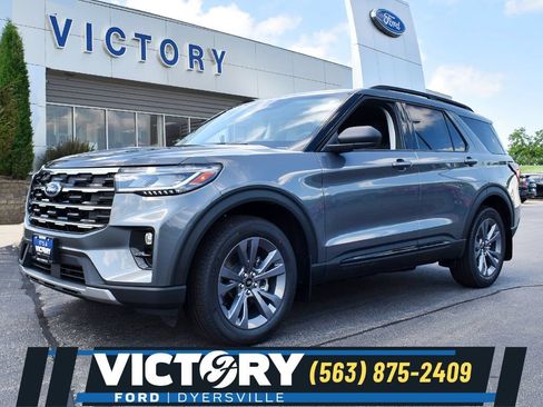 New 2026 Ford Explorer Active w/ Active Comfort Package AWD/4WD image 1