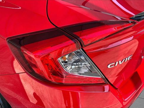 Used 2019 Honda Civic Sport image 29