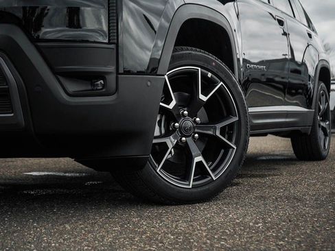 New 2026 Jeep Cherokee Overland AWD/4WD image 6