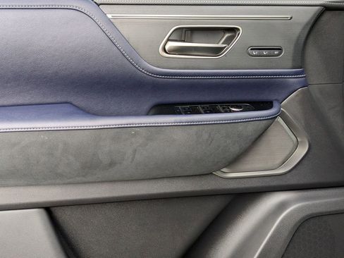 New 2026 INFINITI QX80 SPORT w/ Sport Exterior Package image 11