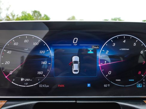 Used 2025 Mercedes-Benz C 300 4MATIC Sedan image 20