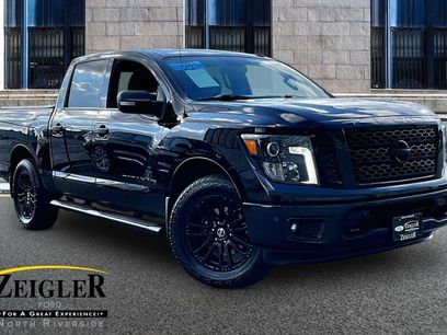 Used 2018 Nissan Titan SV w/ SV Convenience Package