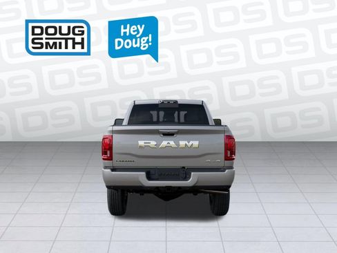 New 2026 RAM 2500 Laramie AWD/4WD image 8