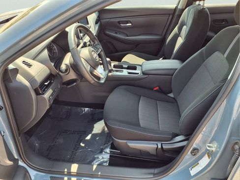 Used 2025 Nissan Sentra SV w/ All-Weather Package FWD image 21