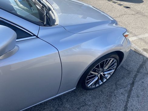 Used 2015 Lexus IS 250 w/ Navigation System Package RWD image 34