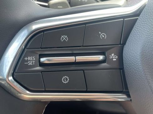 New 2026 Chevrolet Traverse LT FWD image 18