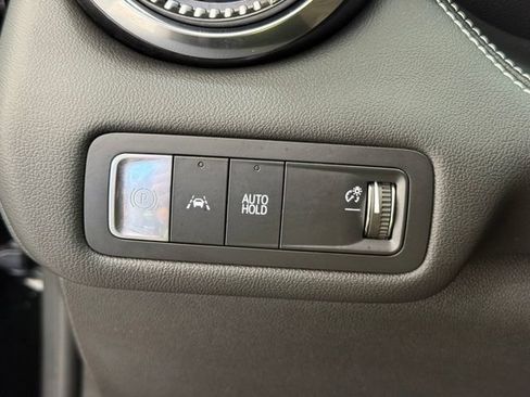 Used 2024 Chevrolet Blazer EV LT AWD/4WD image 32
