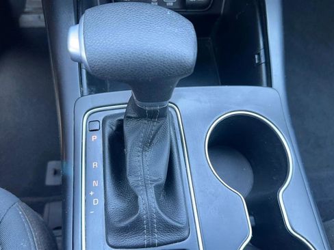 Used 2020 Kia Sorento LX AWD/4WD image 39