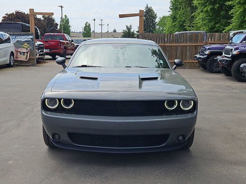 Certified 2019 Dodge Challenger SXT w/ Plus Package RWD image 2