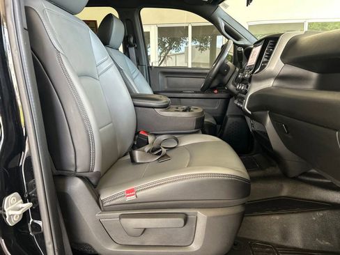 Used 2025 RAM 5500 Tradesman AWD/4WD image 18