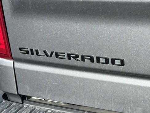 Used 2021 Chevrolet Silverado 1500 Custom image 19