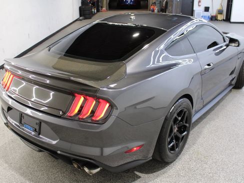 Used 2018 Ford Mustang GT Premium w/ Equipment Group 401A image 5