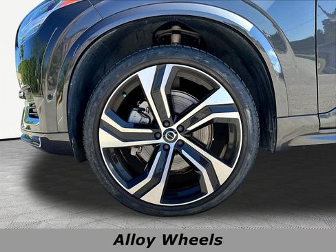 Used 2024 Volvo XC90 B6 Ultimate w/ Protection Package Premier AWD/4WD image 34
