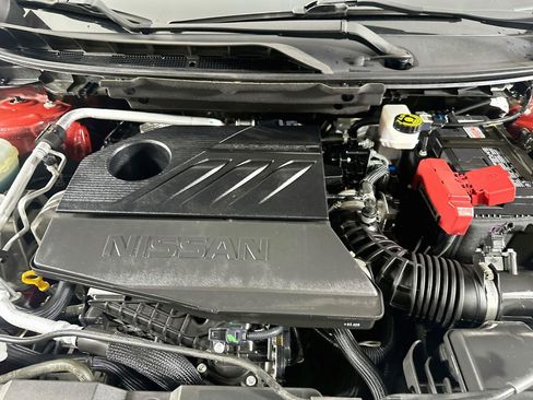 Used 2023 Nissan Rogue S AWD/4WD image 31