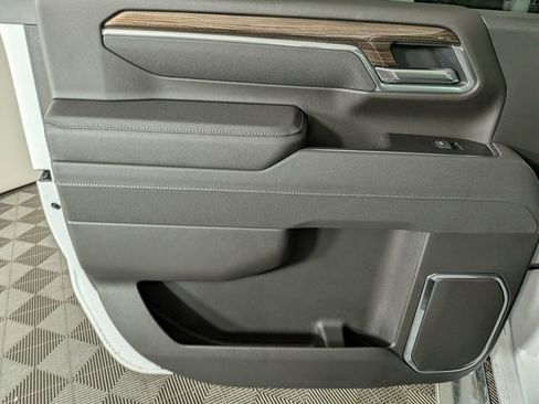 New 2026 Chevrolet Silverado 3500 LT w/ Trail Boss Package image 25