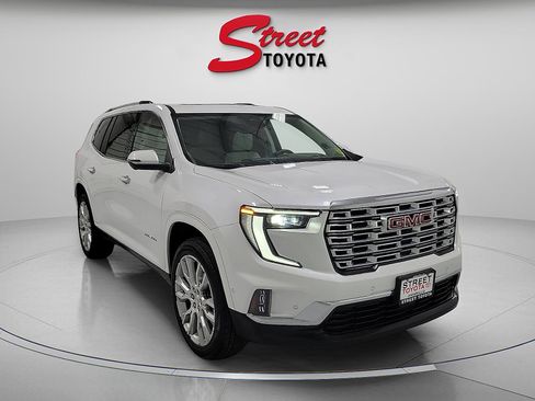 Used 2024 GMC Acadia Denali w/ Super Cruise Package AWD/4WD image 5