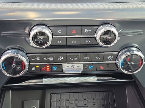 New 2026 Ford F150 Lariat w/ Equipment Group 502A High image 30