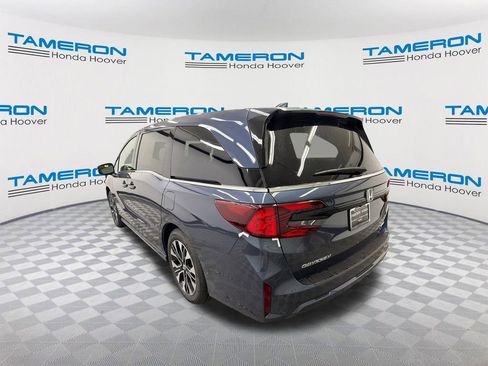 New 2026 Honda Odyssey Elite image 3