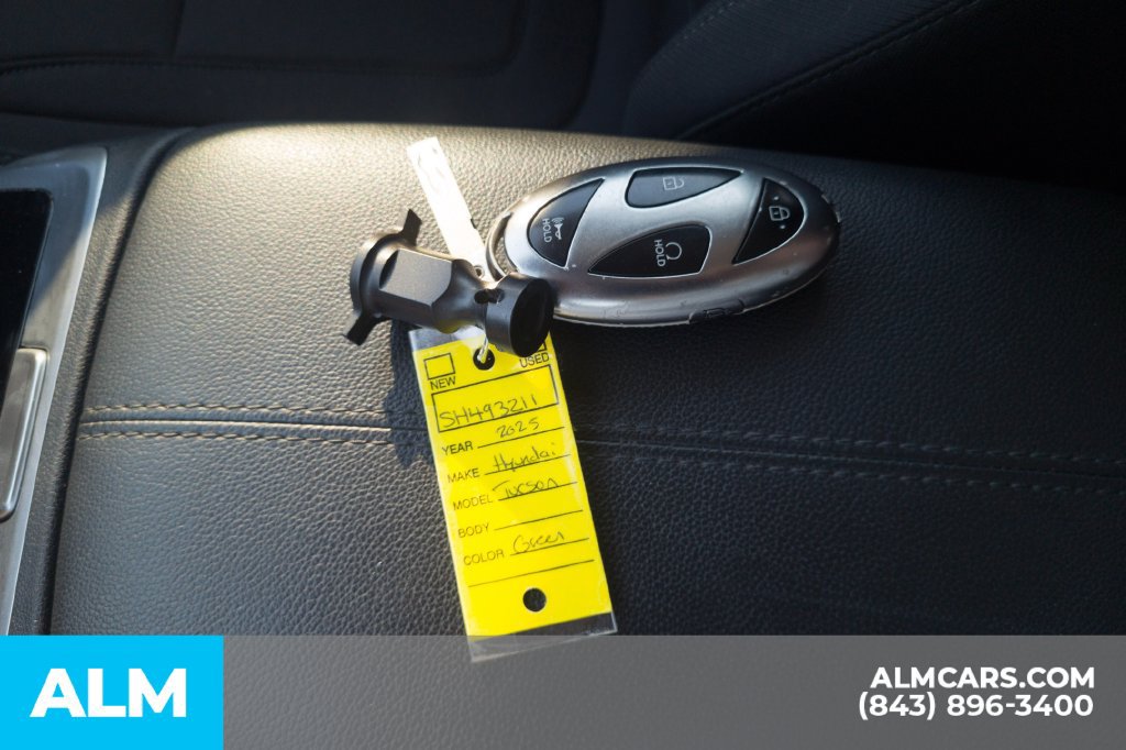 Used 2025 Hyundai Tucson SEL FWD image 16