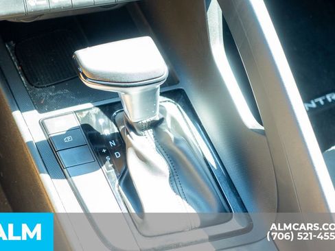 Certified 2025 Hyundai Elantra Sport FWD image 36