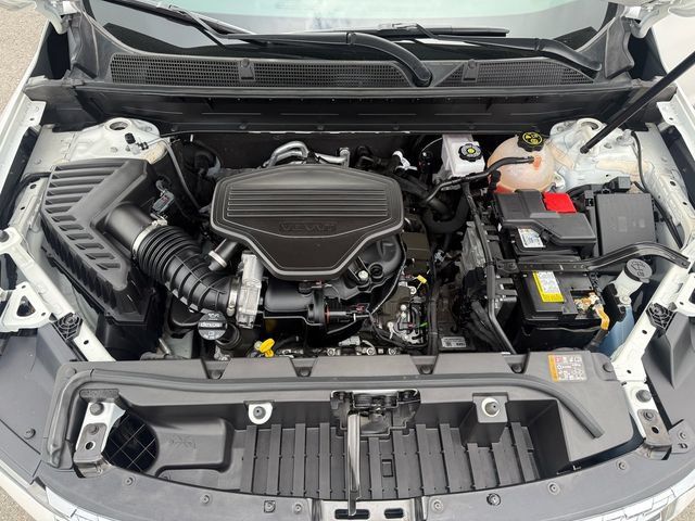 Used 2023 GMC Acadia Denali w/ Denali Ultimate Package AWD/4WD image 7