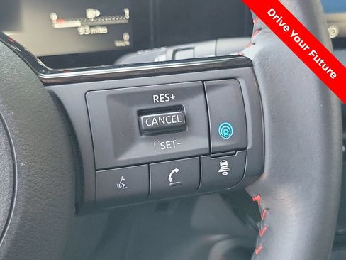Certified 2026 Nissan Kicks SR FWD image 6