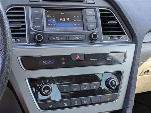 Used 2015 Hyundai Sonata Sport FWD image 5