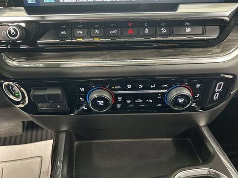 Certified 2023 Chevrolet Silverado 1500 LTZ w/ LTZ Premium Package AWD/4WD image 17