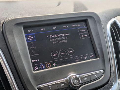 Used 2024 Chevrolet Equinox LT image 18