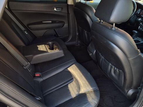 Used 2020 Kia Optima SE FWD image 21