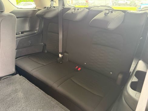 Used 2025 Nissan Pathfinder SV AWD/4WD image 6