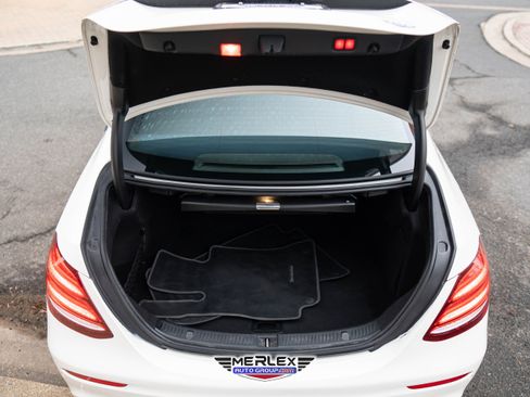 Used 2018 Mercedes-Benz E 300 300 image 50