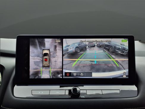 Used 2025 Nissan Rogue SL w/ SL Premium Package image 47