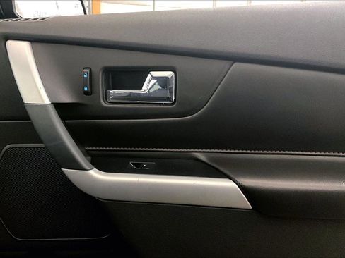 Used 2013 Ford Edge SEL image 23