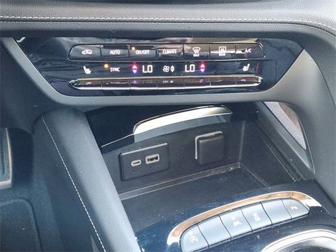 Used 2023 Buick Envision Essence w/ Sport Touring Package image 20