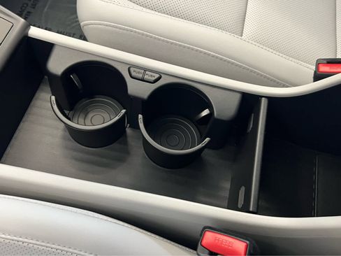 New 2026 Hyundai Kona SEL Premium image 34