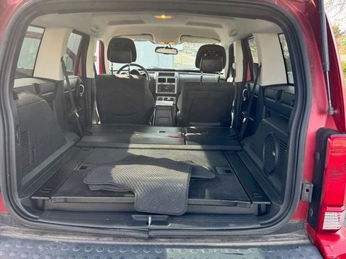 Used 2011 Dodge Nitro Heat image 12