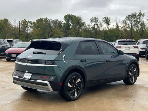 New 2026 Hyundai Ioniq 5 SE image 11