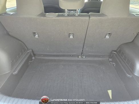 Certified 2024 Kia Soul LX w/ Option Group 015 FWD image 28
