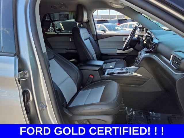 Used 2023 Ford Explorer XLT w/ Equipment Group 202A RWD image 17