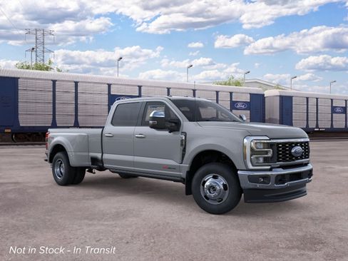 New 2026 Ford F350 4x4 Crew Cab DRW Super Duty image 29